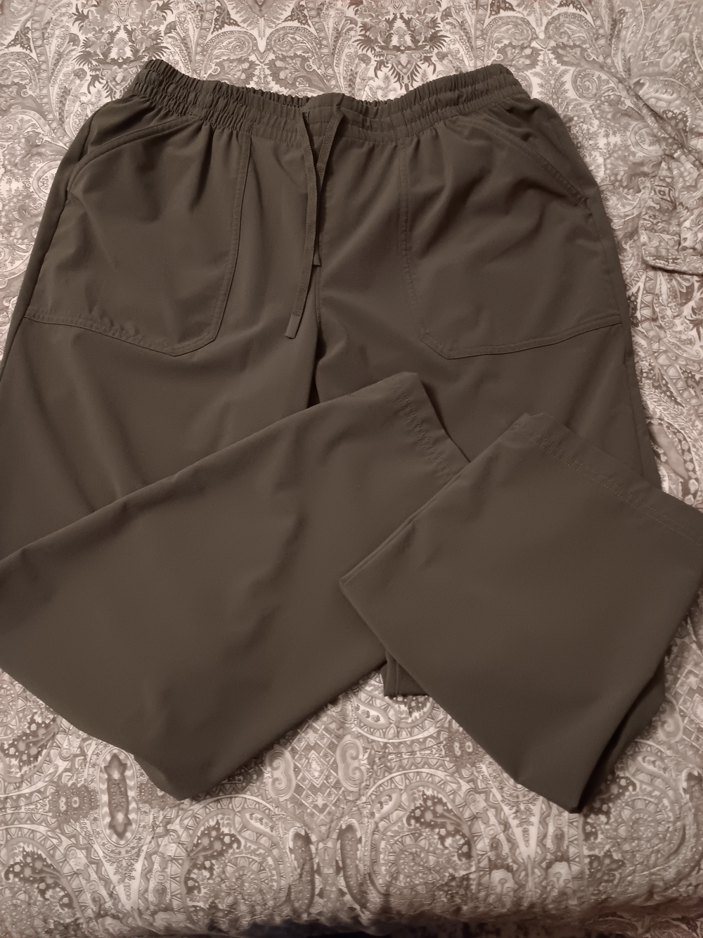 Orvis Olive Drawstring Jogger Pants